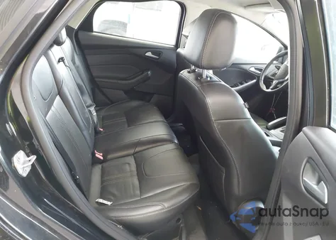 2013 Ford Focus Se from USA, damaged, VIN 1FADP3K26DL379433